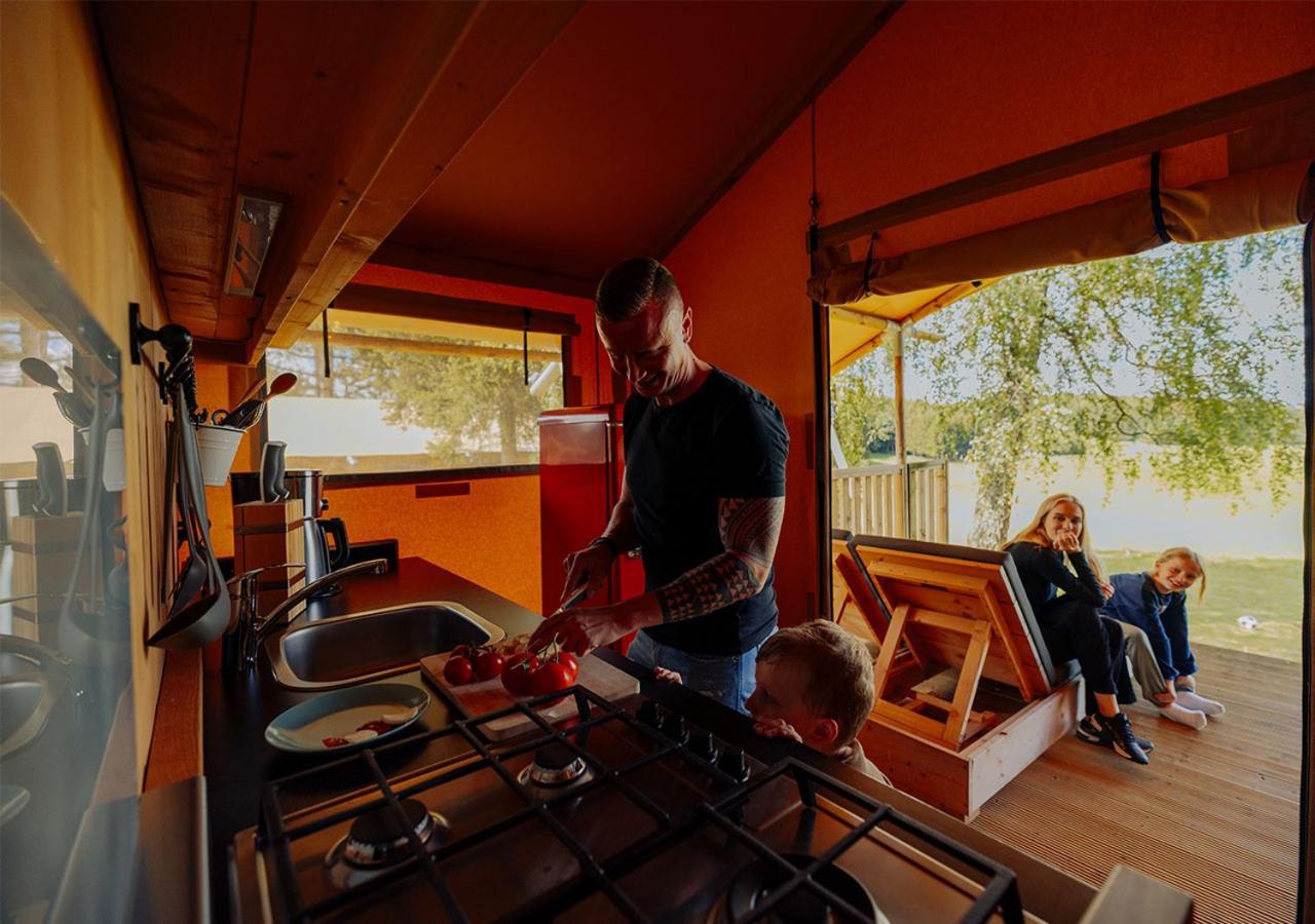 Azur Camping Schwaebische Alb Sonnenbühl المظهر الخارجي الصورة